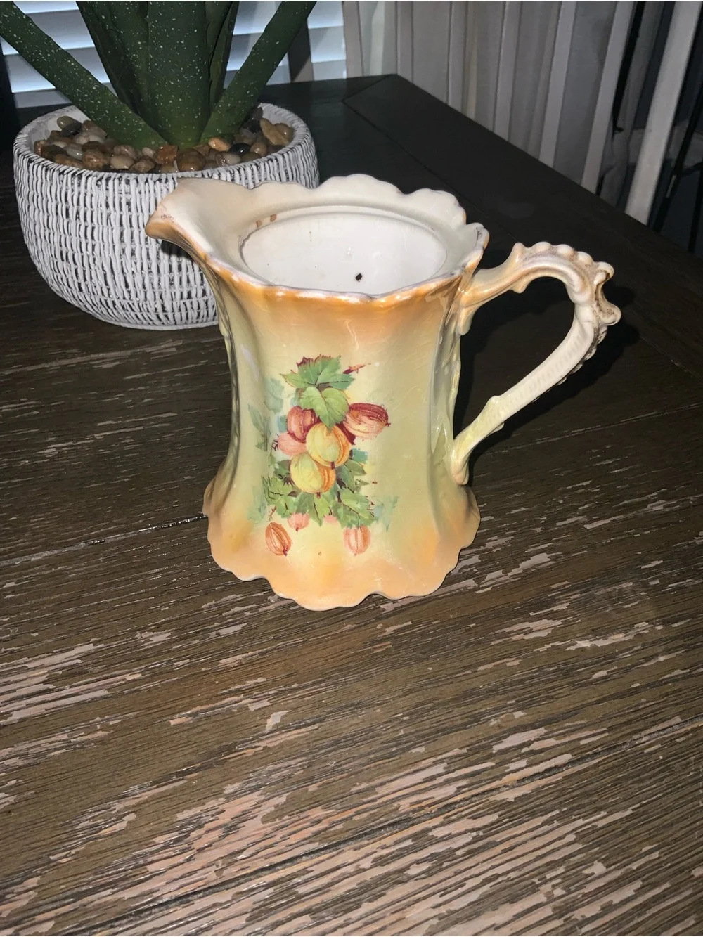 Vintage decorative ceramic